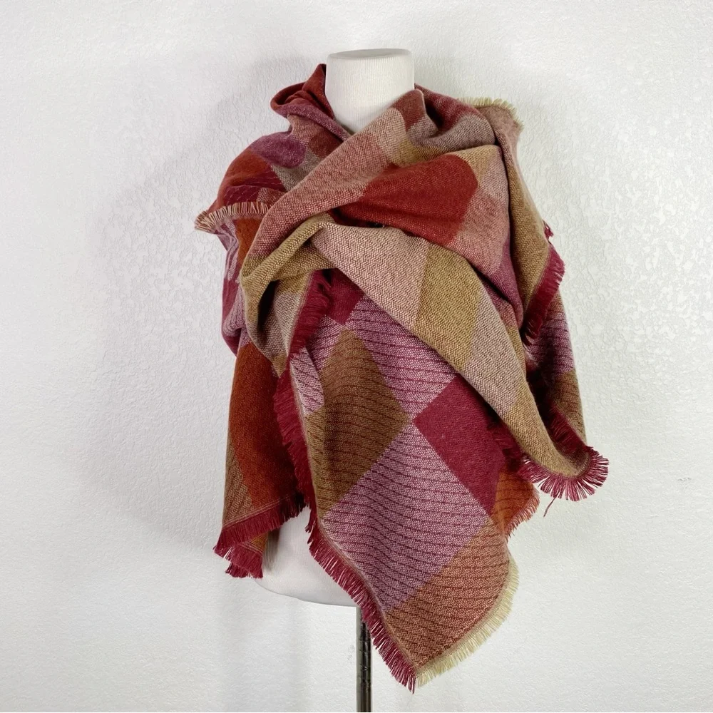 BCBG MaxAzria Red Color Block Knit Scarf